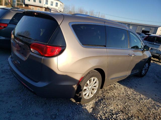 Image 3 of 2018 CHRYSLER PACIFICA TOURING L 2018 with VIN 2C4RC1BG8JR237518