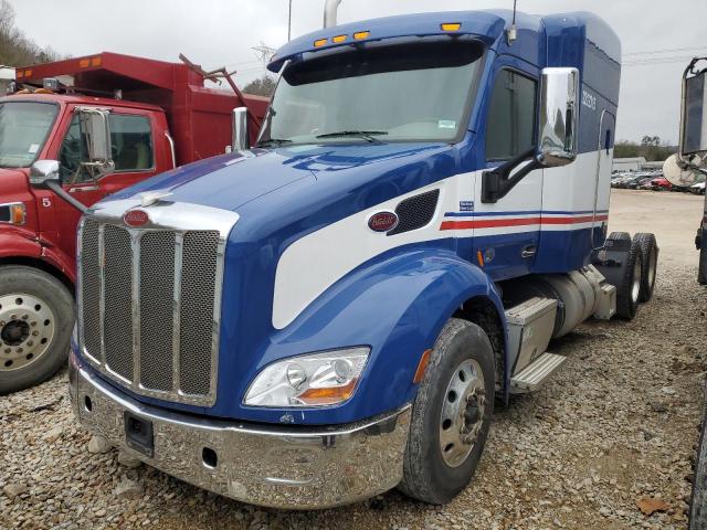Image 2 of 2017 PETERBILT 579  2017 with VIN 1XPBDP9X2HD369290