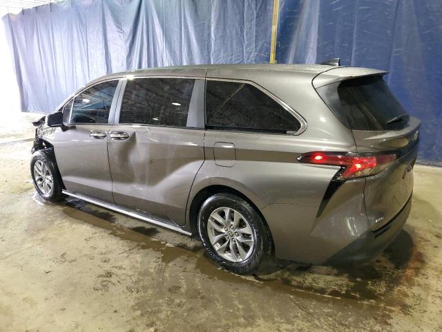 Obraz 2 z 2022 TOYOTA SIENNA XLE 2022 z VIN 5TDYSKFC2NS070095
