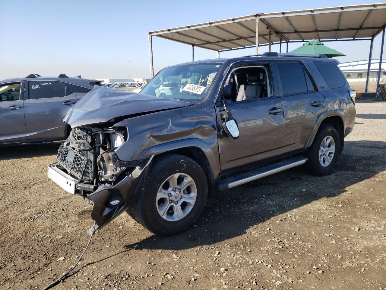 Obraz 1 z 2021 TOYOTA 4RUNNER SR5 2021 z VIN JTEFU5JRXM5230027
