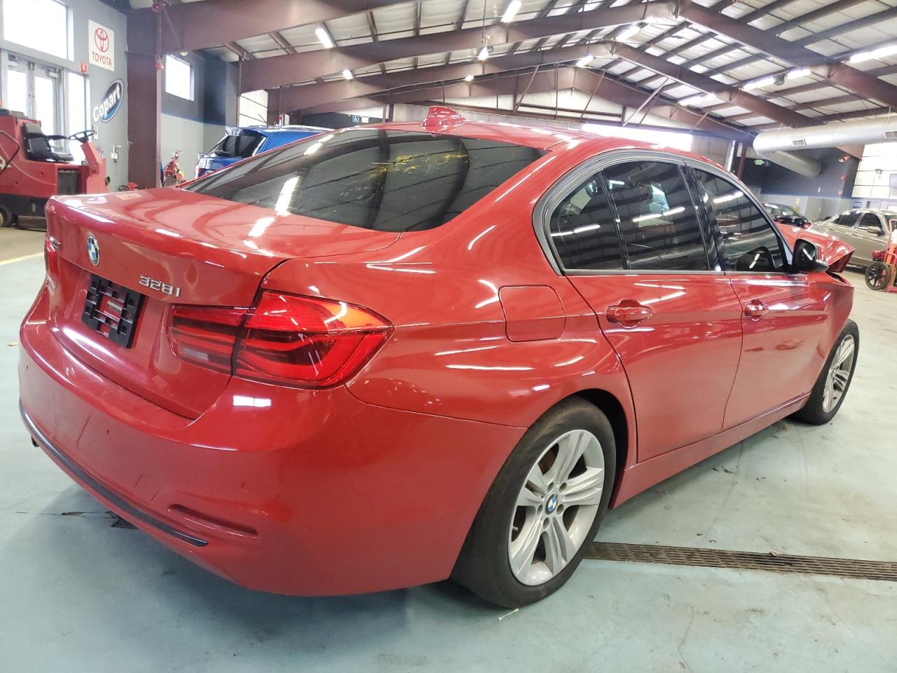 Image 3 of 2016 BMW 328 XI SULEV 2016 with VIN WBA8E3G5XGNU01945