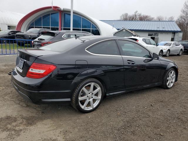 Image 3 of 2013 MERCEDES-BENZ C 250 2013 with VIN WDDGJ4HB7DG044525