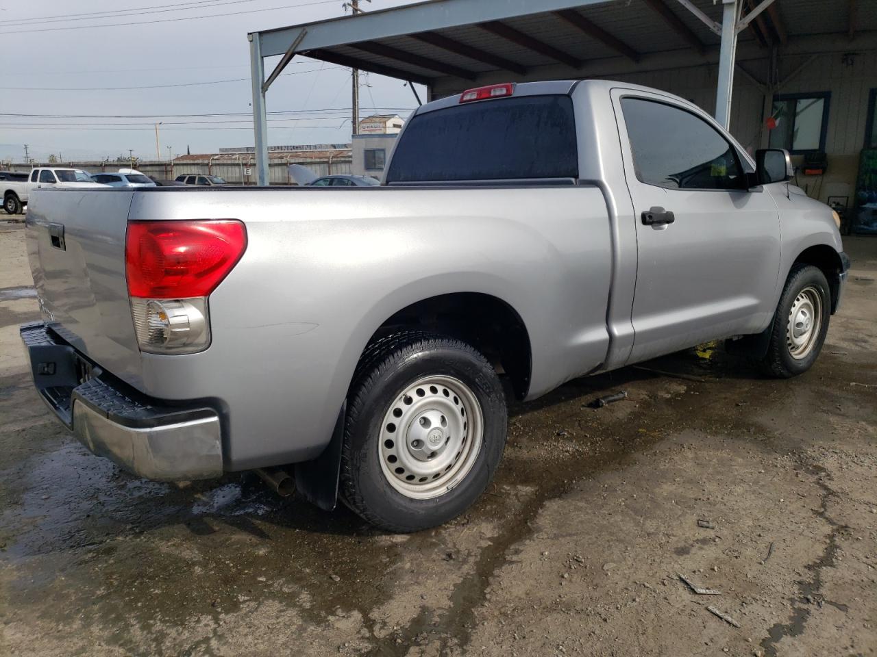 Image 3 of 2008 TOYOTA TUNDRA  2008 with VIN 5TFJU52148X003790