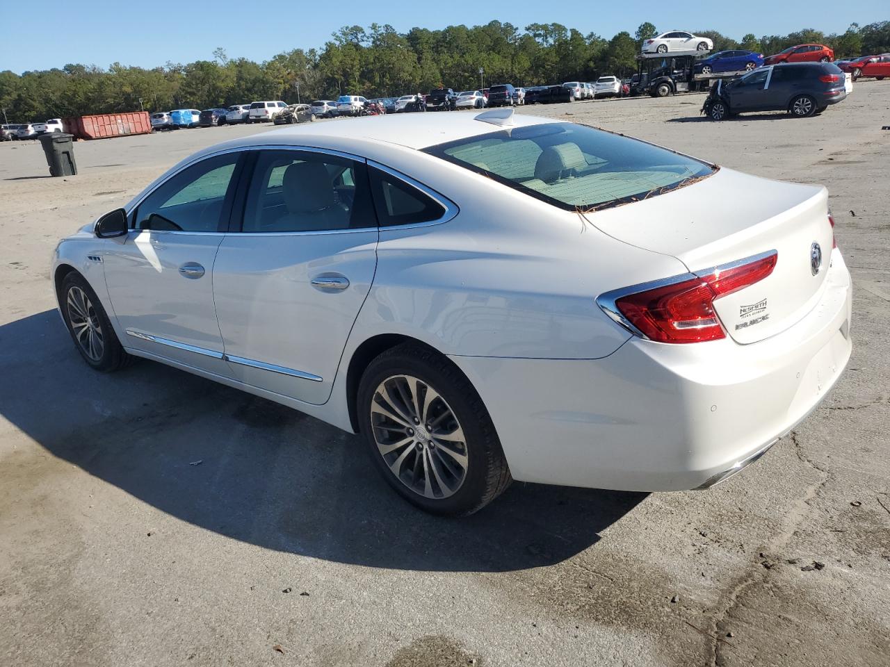 Obraz 2 z 2017 BUICK LACROSSE ESSENCE 2017 z VIN 1G4ZP5SS1HU204076