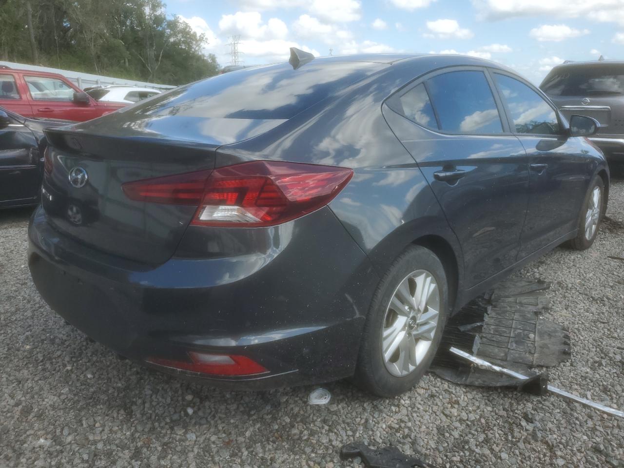 Изображение 3 2020 HYUNDAI ELANTRA SEL 2020 с VIN 5NPD84LF2LH598214