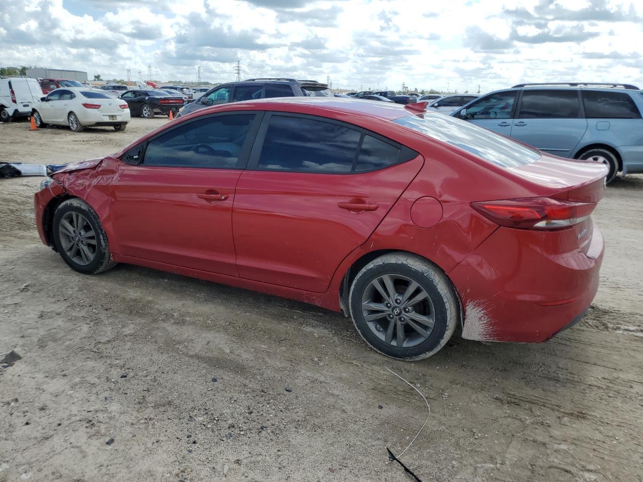 Изображение 2 2017 HYUNDAI ELANTRA SE 2017 с VIN 5NPD84LF6HH024349
