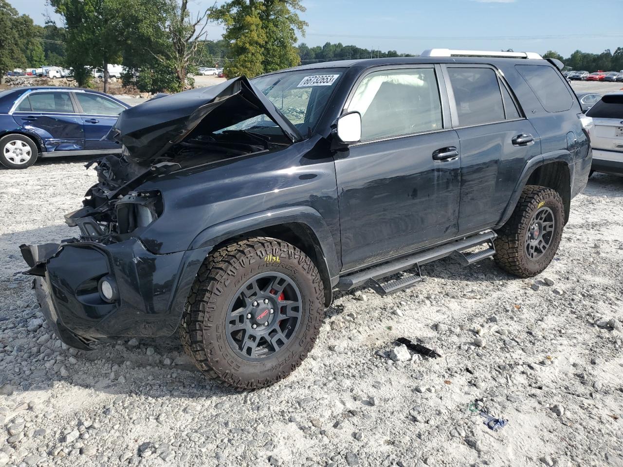 Obraz 1 z 2018 TOYOTA 4RUNNER SR5/SR5 PREMIUM 2018 z VIN JTEBU5JR4J5601080