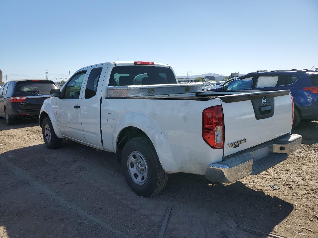 Изображение 2 Nissan Frontier S 2016 с VIN 1N6BD0CT7GN781015