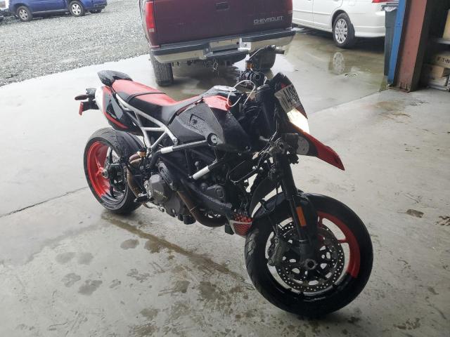 2023 DUCATI HYPERMOTARD 950 2023 image