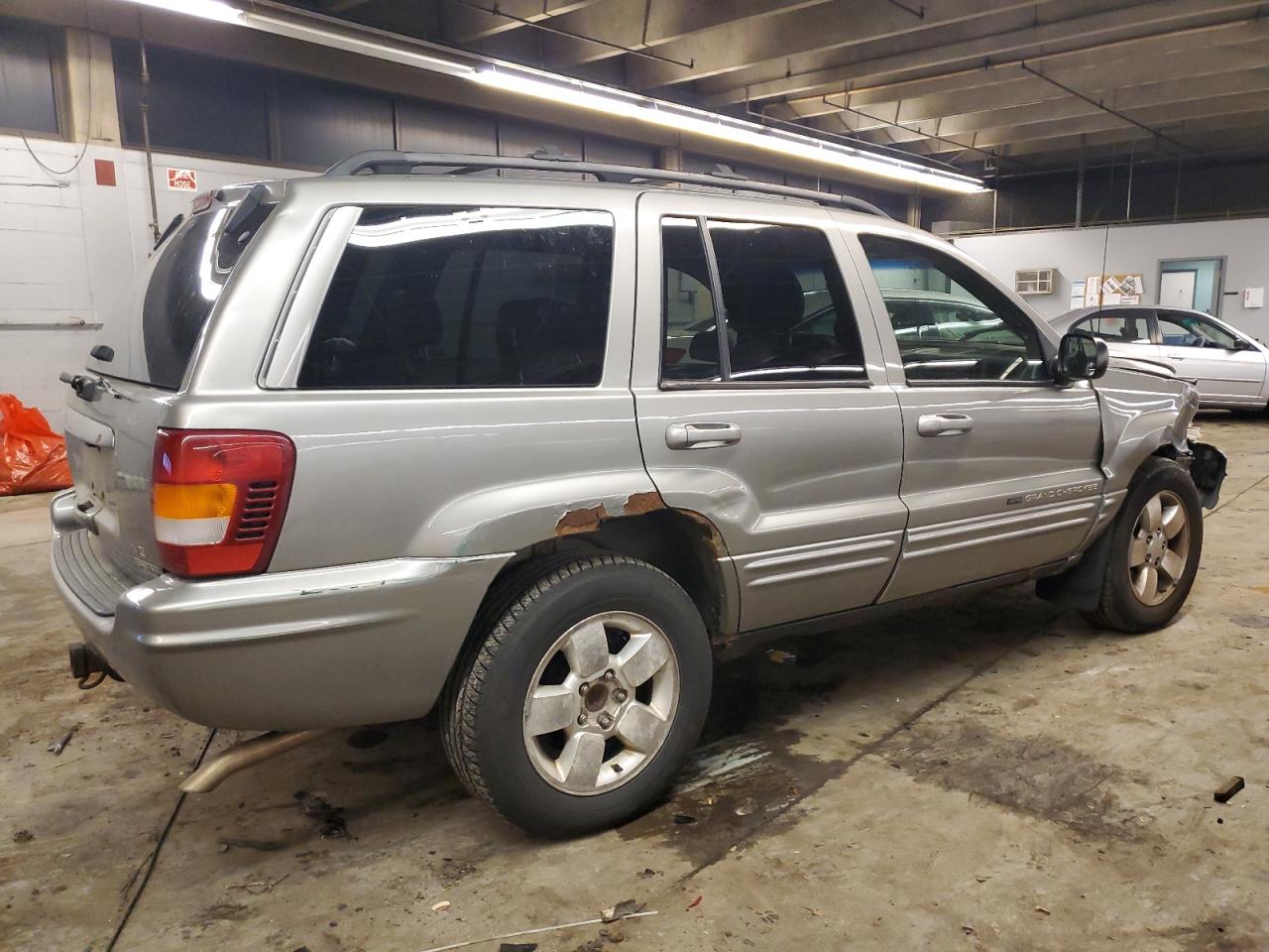 Image 3 of 2001 JEEP GRAND CHEROKEE LIMITED 2001 with VIN 1J4GW58N21C536114