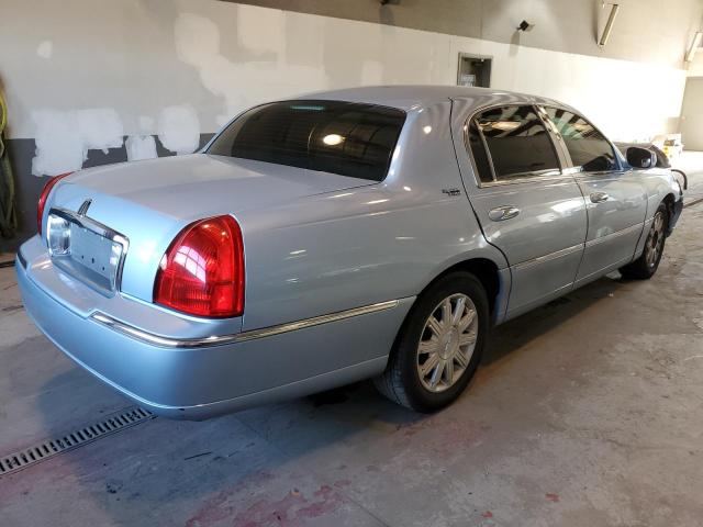 Image 3 of 2011 LINCOLN TOWN CAR SIGNATURE LIMITED 2011 with VIN 2LNBL8CV7BX763347