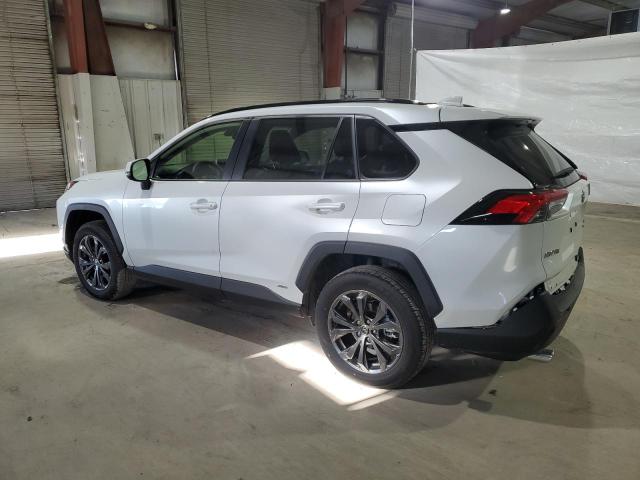 Obraz 2 z 2023 TOYOTA RAV4 XLE PREMIUM 2023 z VIN JTMB6RFV2PJ031754