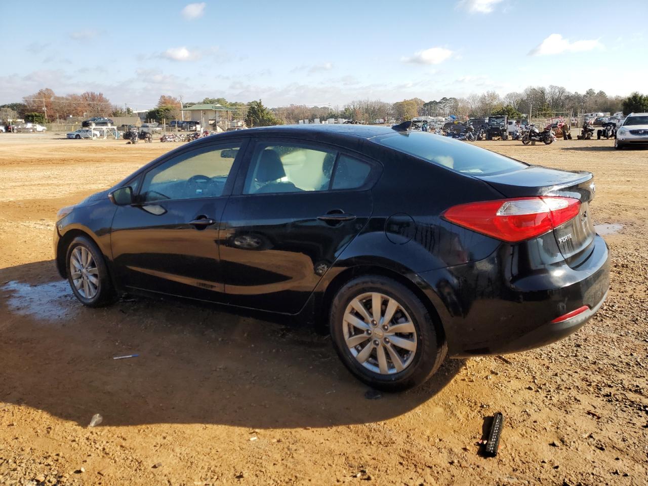 Image 2 of 2014 KIA FORTE LX 2014 with VIN KNAFX4A62E5063155