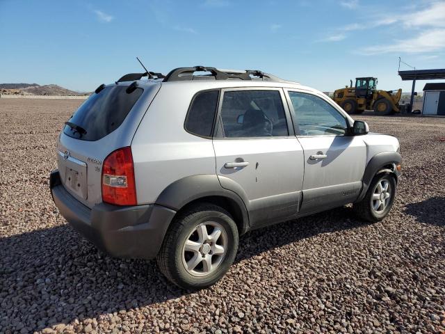 Obraz 3 z 2005 HYUNDAI TUCSON GLS 2005 z VIN KM8JN72D25U168961