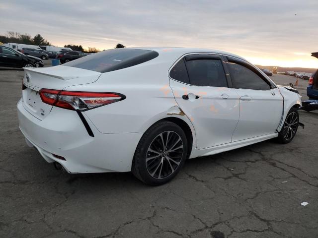 Obraz 3 z 2018 TOYOTA CAMRY L 2018 z VIN 4T1B11HK2JU039227