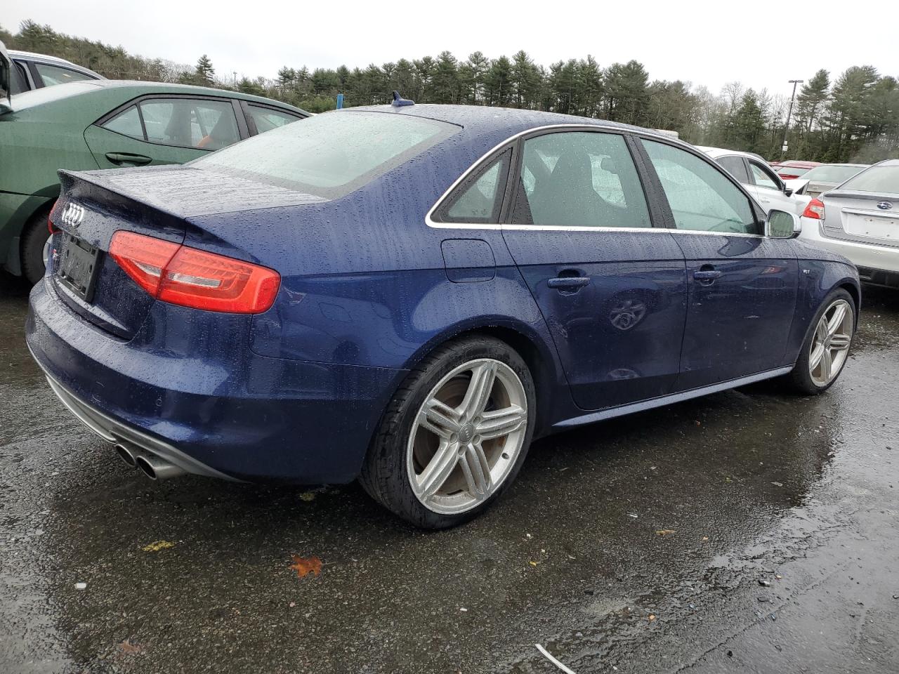 Image 3 of 2013 AUDI S4 PREMIUM PLUS 2013 with VIN WAUBGAFLXDA139092