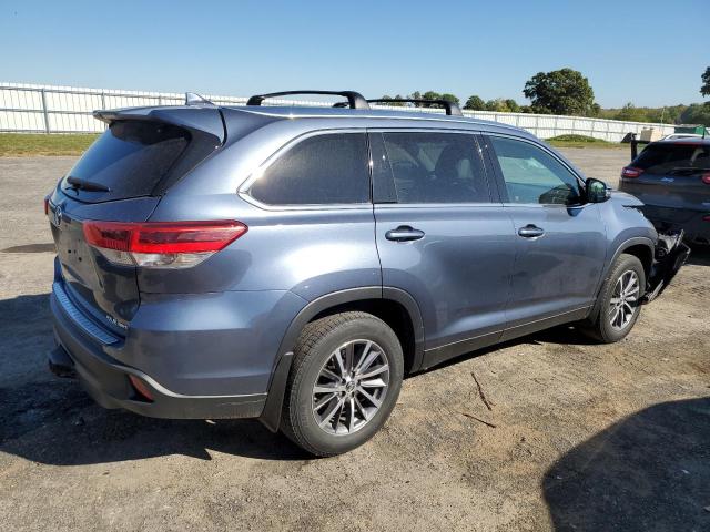 Image 3 of 2019 TOYOTA HIGHLANDER SE 2019 with VIN 5TDJZRFH1KS708964