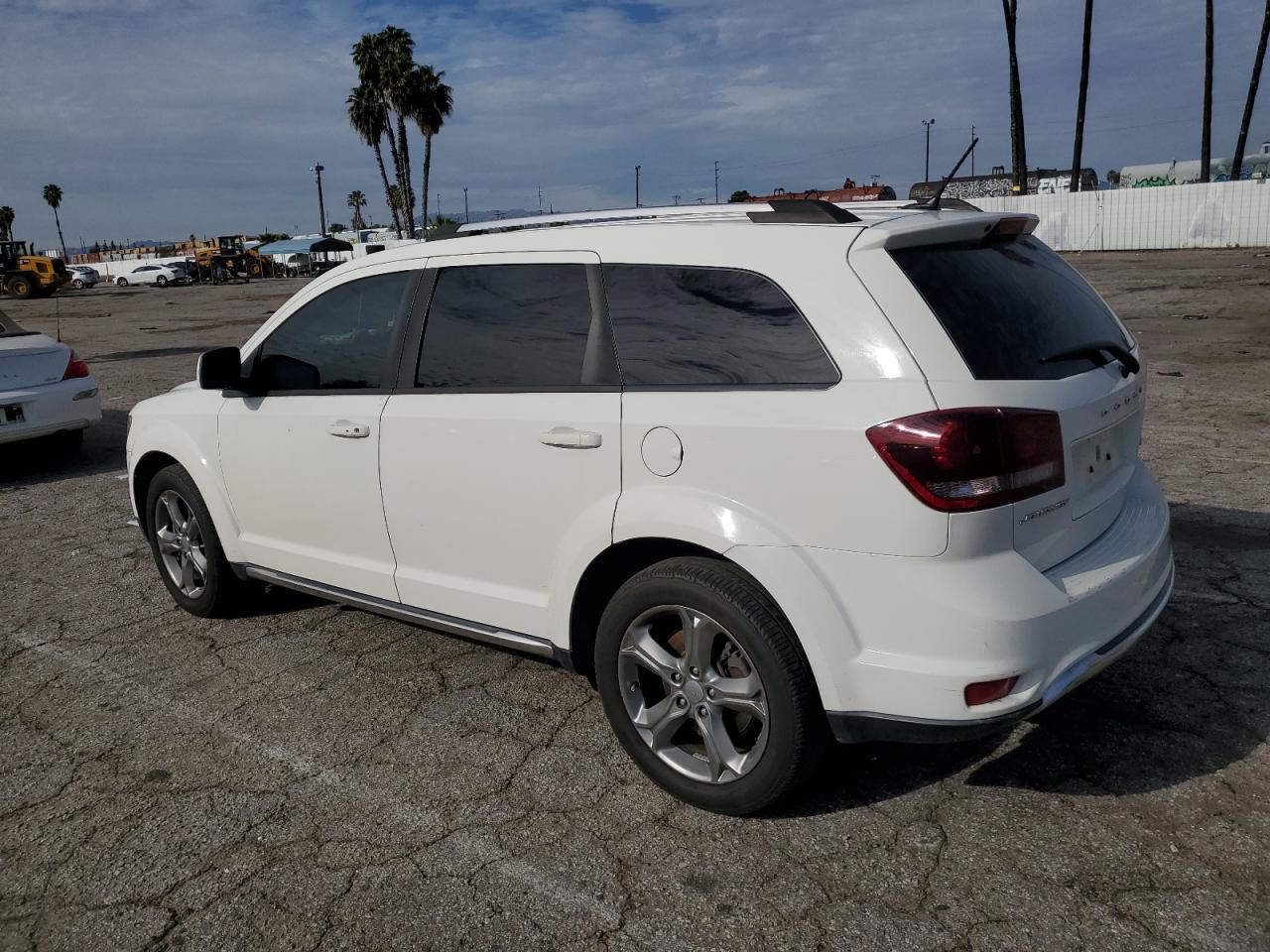 Изображение 2 2016 DODGE JOURNEY CROSSROAD 2016 с VIN 3C4PDCGB8GT203176