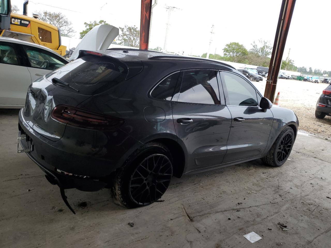 Obraz 3 z 2017 PORSCHE MACAN GTS 2017 z VIN WP1AG2A50HLB54903