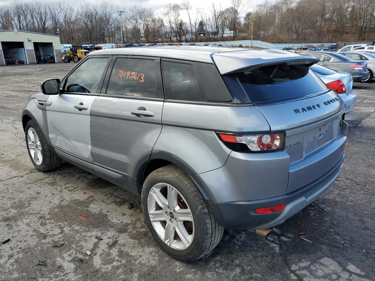 Obraz 2 z Land Rover Range Rover Evoque Pure Premium 2012 z VIN SALVR2BG9CH633628