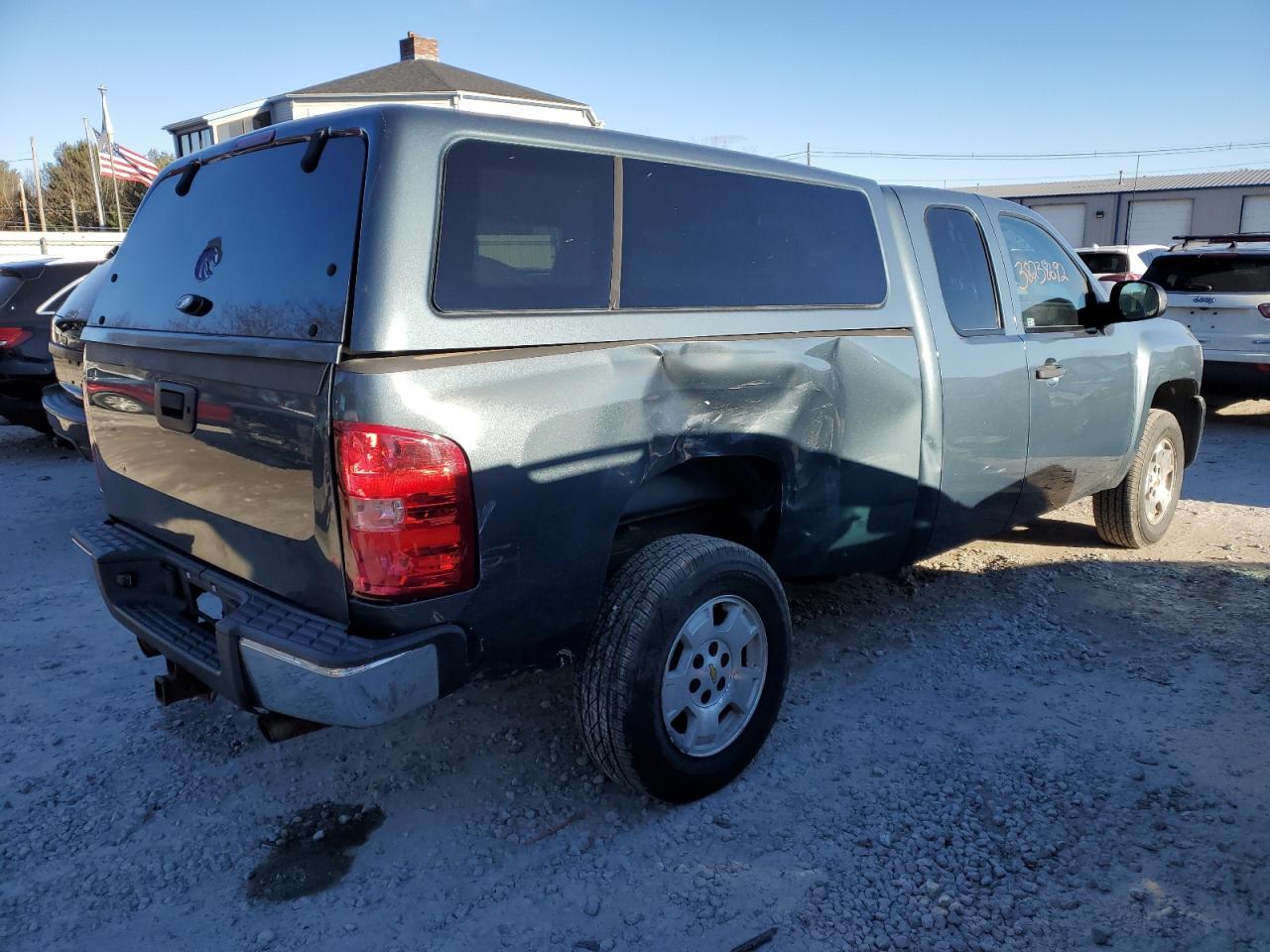 Image 3 of 2010 CHEVROLET SILVERADO C1500 LT 2010 with VIN 1GCSCSE0XAZ106666