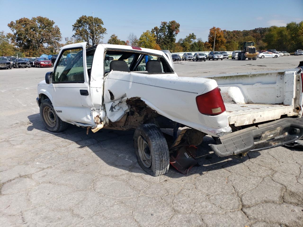 Obraz 2 z 2002 CHEVROLET S TRUCK S10 2002 z VIN 1GCCS145928202908