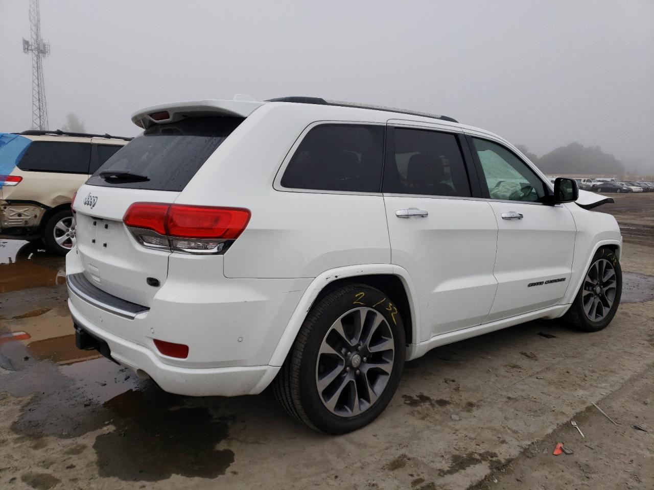 Image 3 of 2017 JEEP GRAND CHEROKEE OVERLAND 2017 with VIN 1C4RJFCG0HC739833