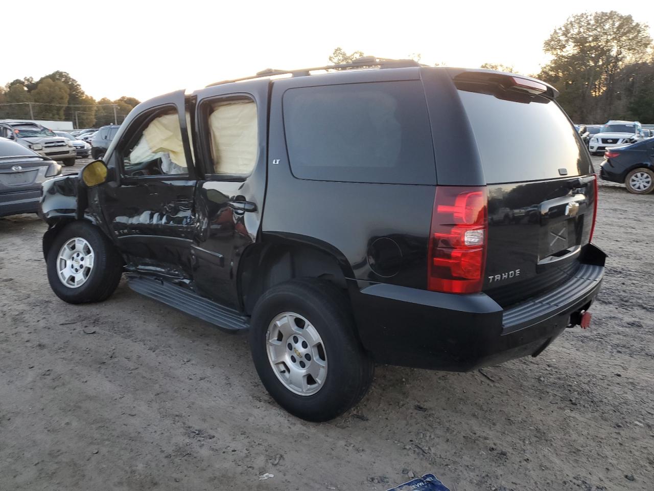 Image 2 of 2008 CHEVROLET TAHOE C1500 2008 with VIN 1GNFC13J08R125946