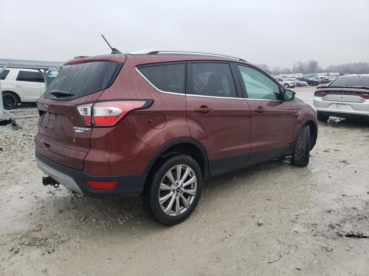 Image 3 of 2018 FORD ESCAPE TITANIUM 2018 with VIN 1FMCU9J90JUA66962