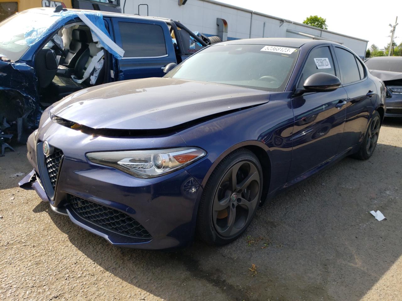 Изображение 2017 ALFA ROMEO GIULIA  2017