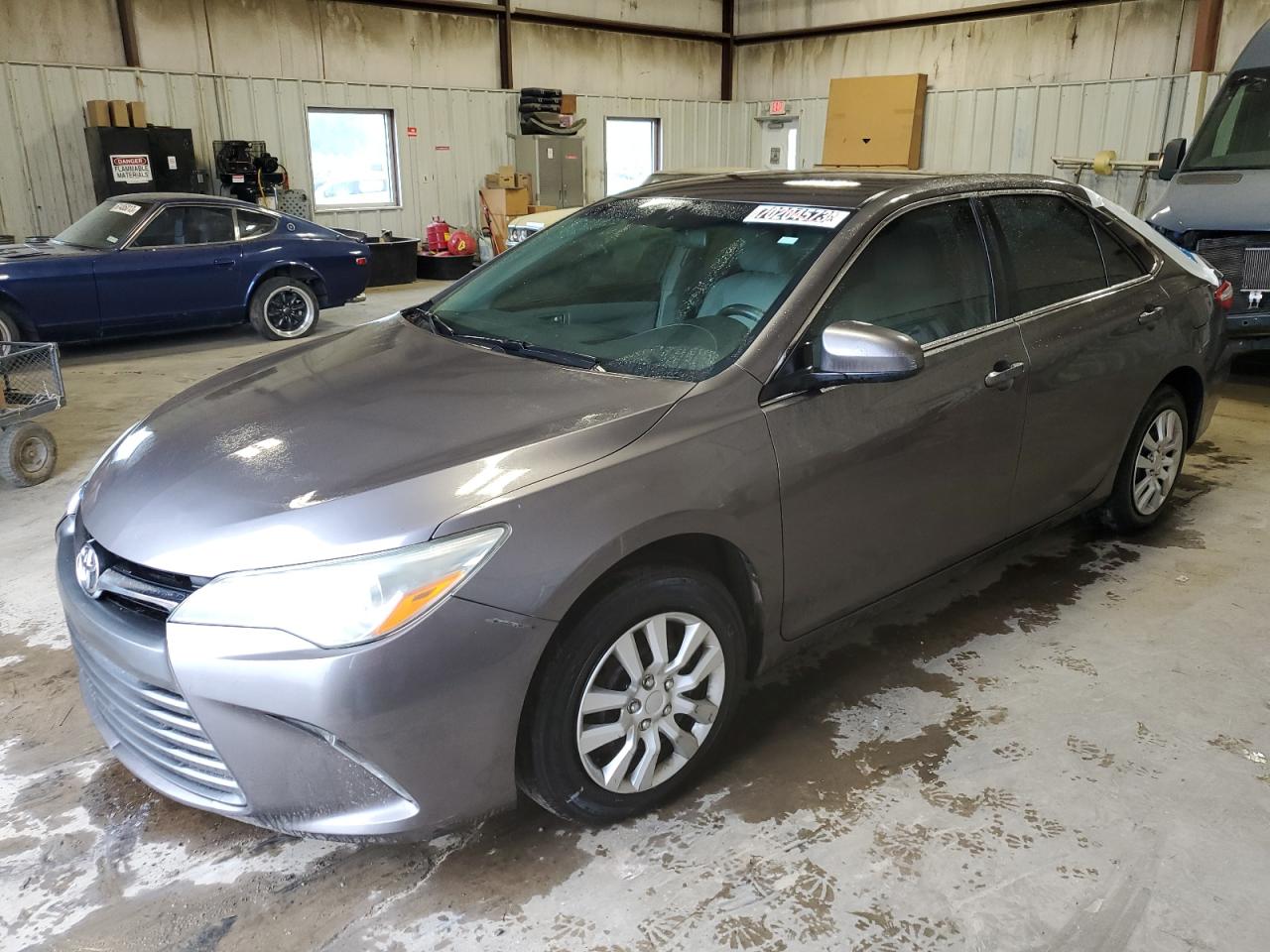 Изображение 1 2016 TOYOTA CAMRY LE 2016 с VIN 4T4BF1FK3GR549301