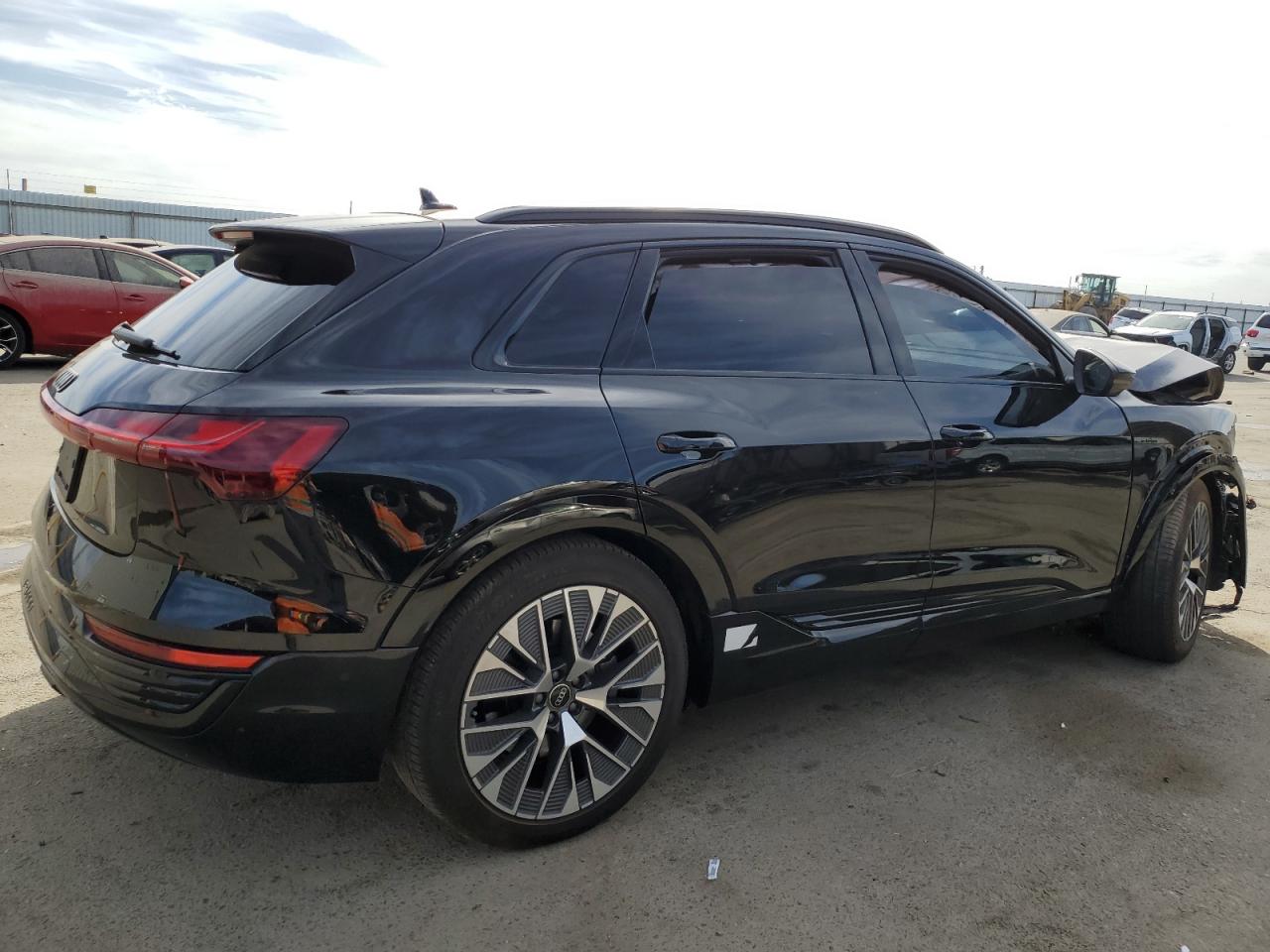 Image 2 of 2024 AUDI Q8 E-TRON PRESTIGE 2024 with VIN WA16ABGE0RB004226