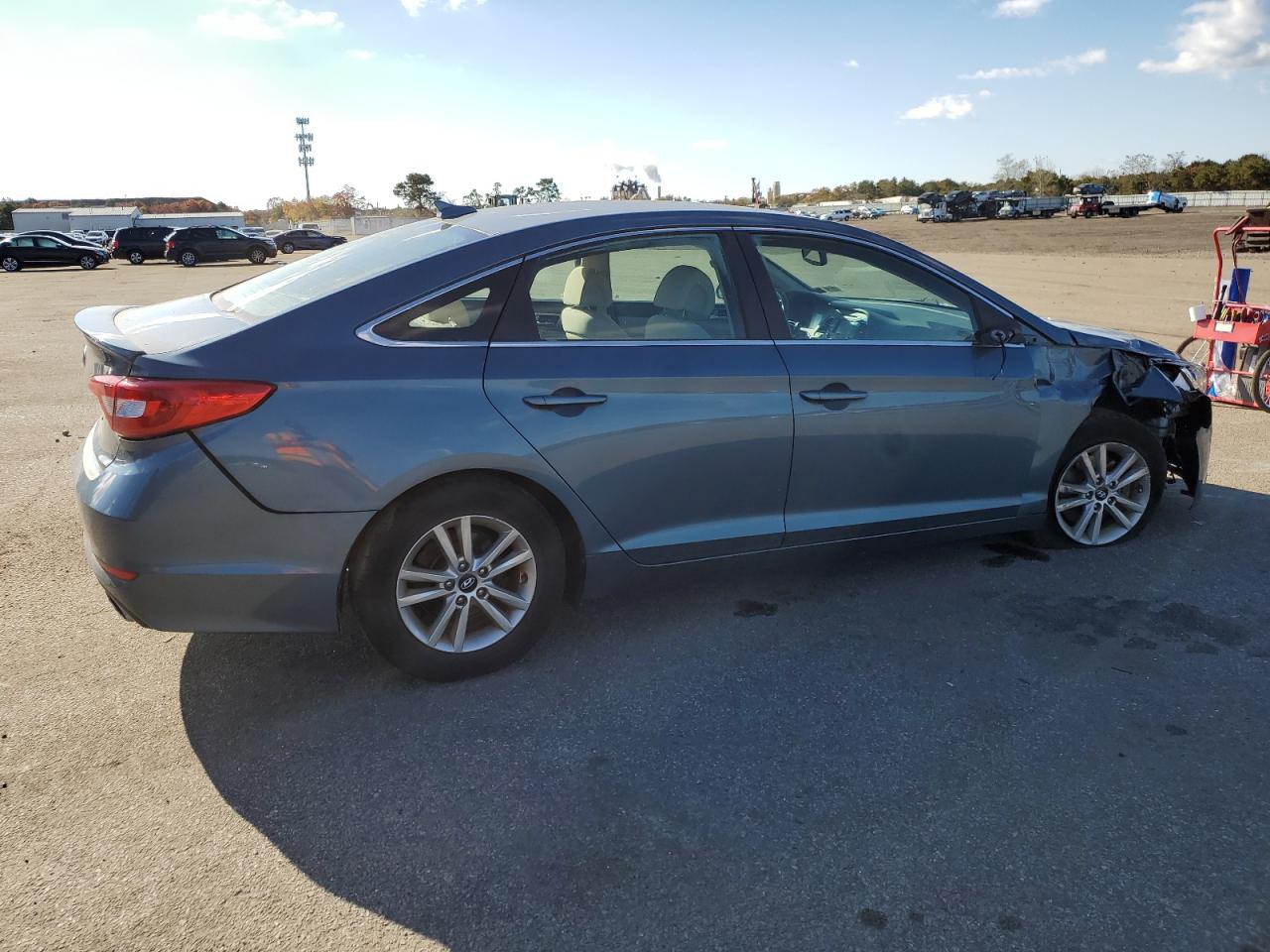 Изображение 3 2015 HYUNDAI SONATA SE 2015 с VIN 5NPE24AF8FH231170