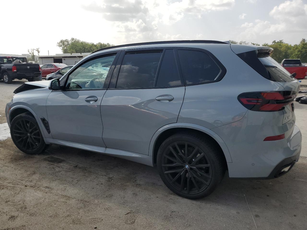 Image 2 of 2024 BMW X5 SDRIVE 40I 2024 with VIN 5UX13EU01R9T02987