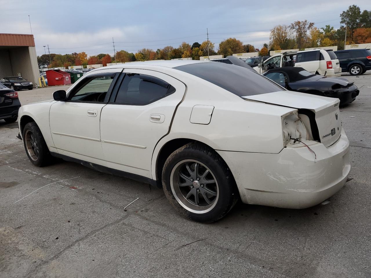 Изображение 2 2010 DODGE CHARGER  2010 с VIN 2B3AA4CT6AH151454