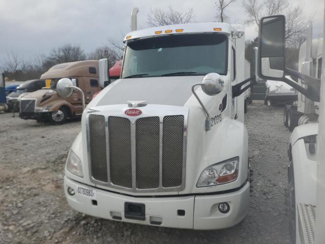 Image 2 of 2015 PETERBILT 579  2015 with VIN 1XPBAP9X2FD261743