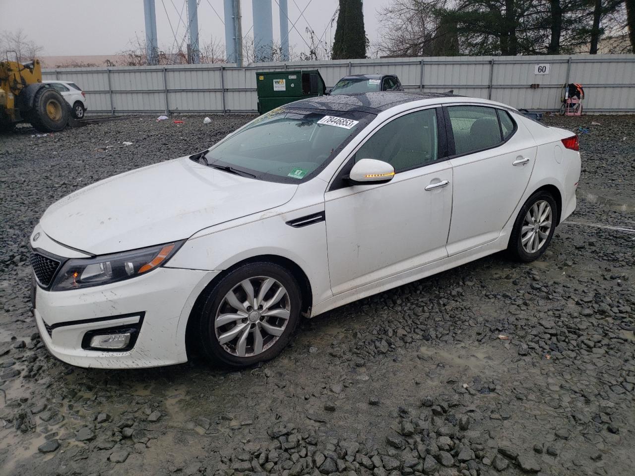 Изображение 1 2015 KIA OPTIMA EX 2015 с VIN 5XXGN4A77FG359274