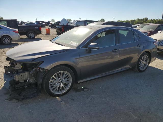 Obraz 1 z 2020 TOYOTA CAMRY XLE 2020 z VIN 4T1F11AK6LU395856