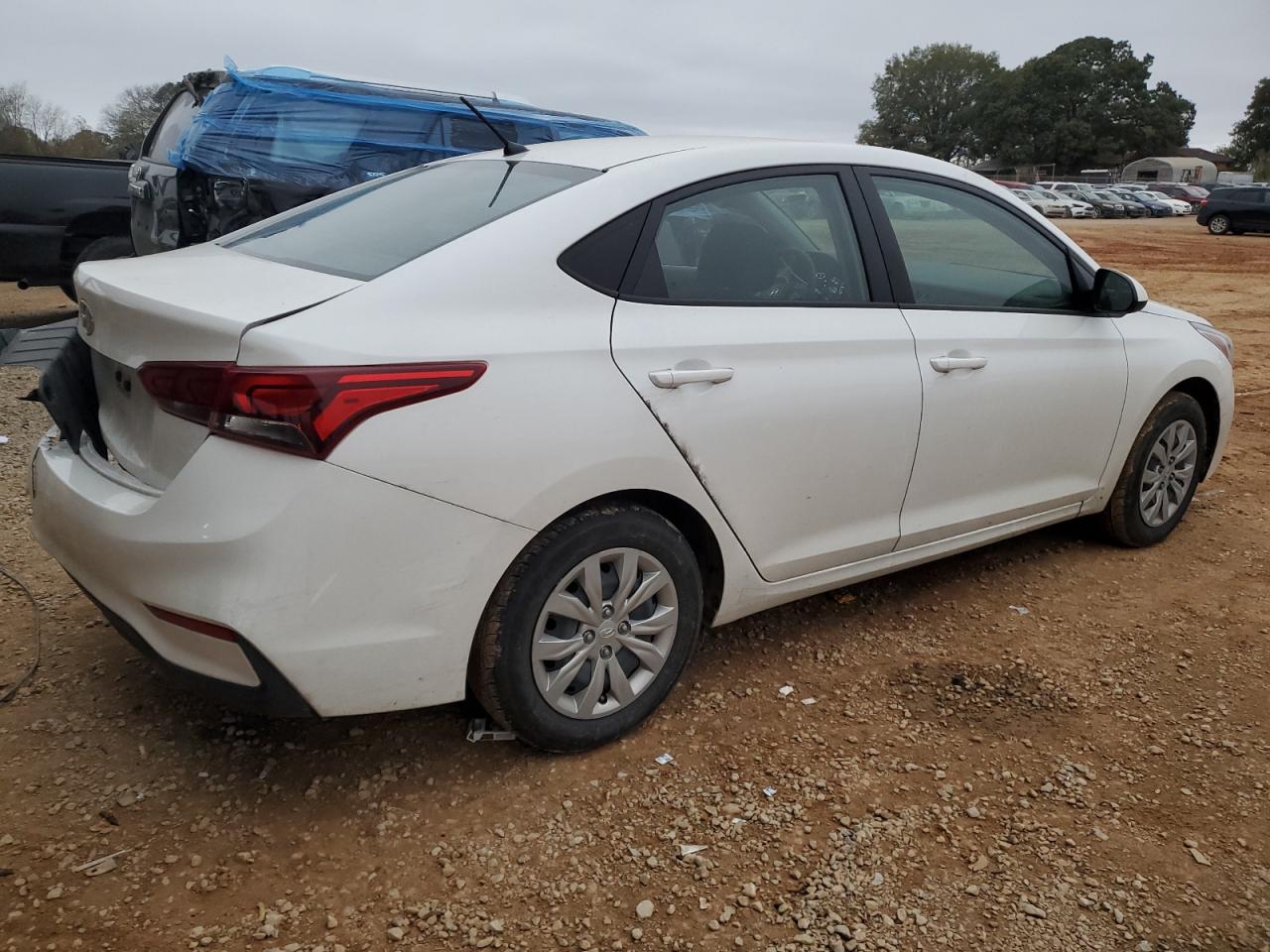 Image 3 of 2022 HYUNDAI ACCENT SE 2022 with VIN 3KPC24A66NE183498