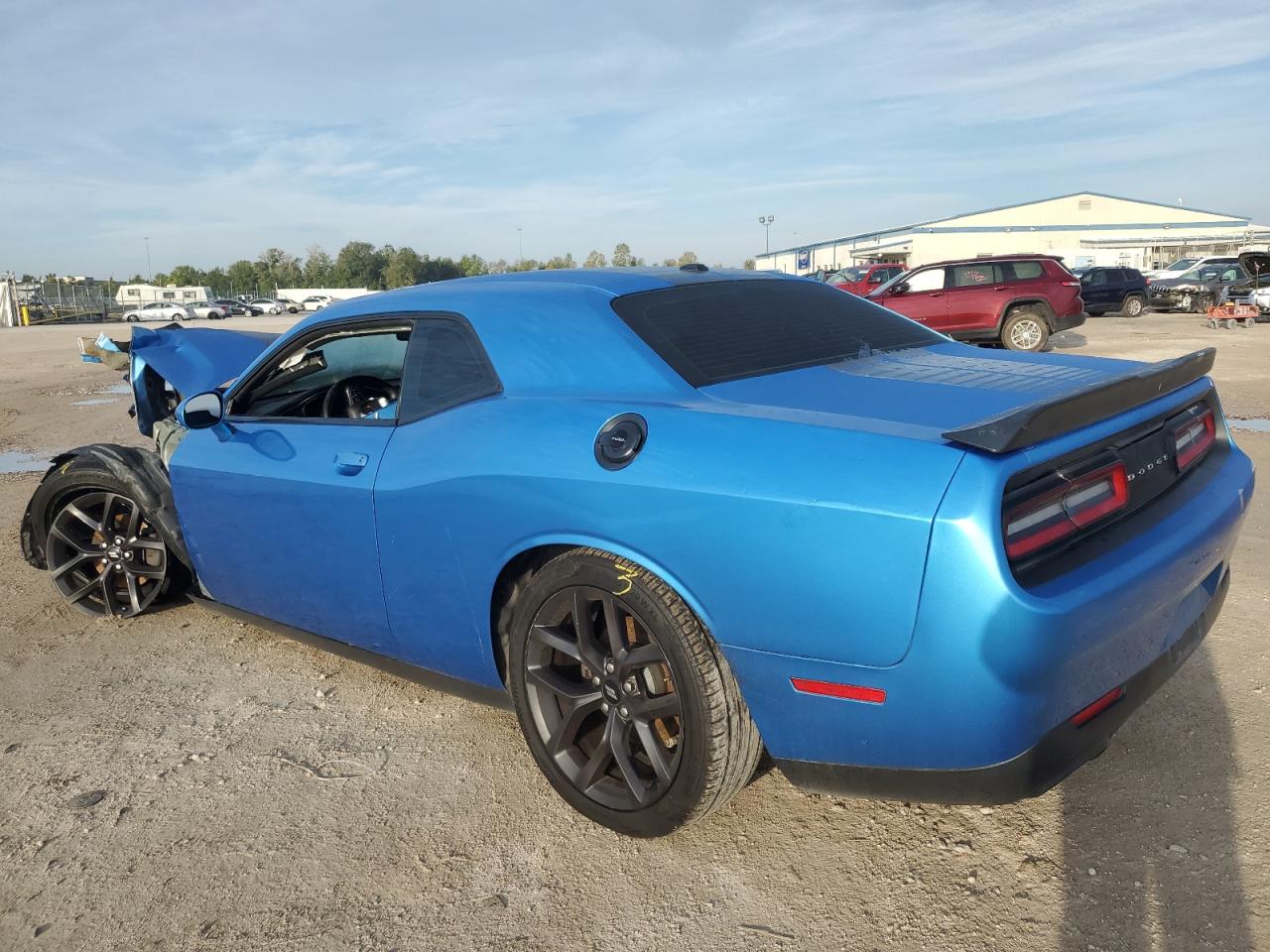 Obraz 2 z 2019 DODGE CHALLENGER SXT 2019 z VIN 2C3CDZAG0KH551906