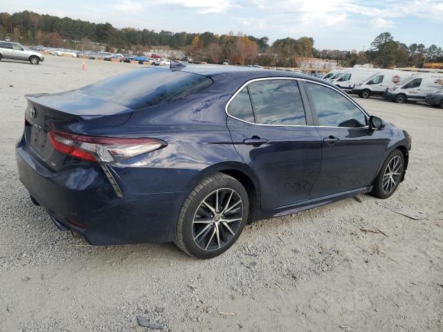 Obraz 3 z 2021 TOYOTA CAMRY SE 2021 z VIN 4T1G11AK7MU488004