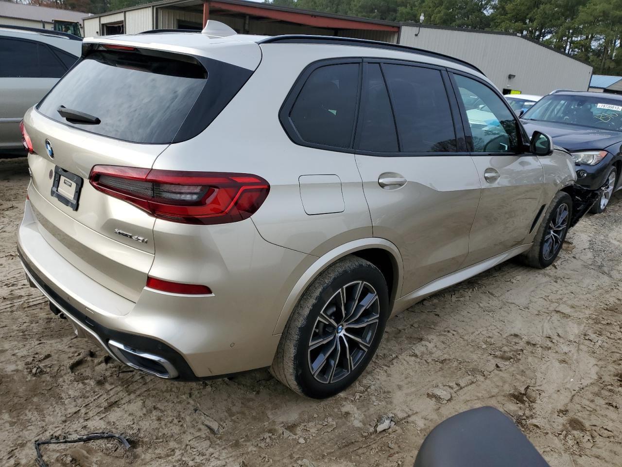 Obraz 3 z 2019 BMW X5 XDRIVE40I 2019 z VIN 5UXCR6C51KLL02555