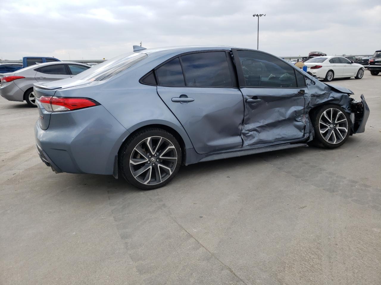 Image 3 of 2020 TOYOTA COROLLA SE 2020 with VIN 5YFP4RCE3LP011910