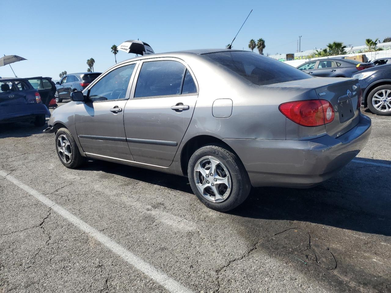 Изображение 2 2003 TOYOTA COROLLA CE 2003 с VIN 1NXBR32E43Z106730