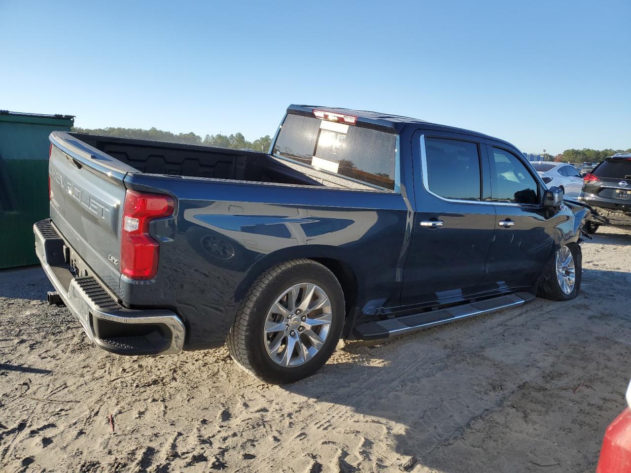 Image 3 of 2020 CHEVROLET SILVERADO K1500 LTZ 2020 with VIN 3GCUYGET5LG443718