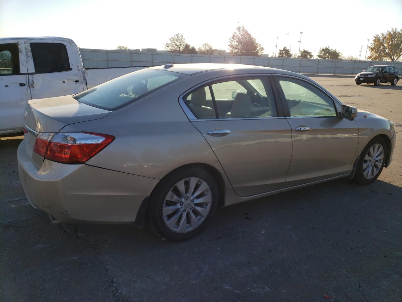 Obraz 3 z Honda Accord Exl 2015 z VIN 1HGCR2F8XFA117696