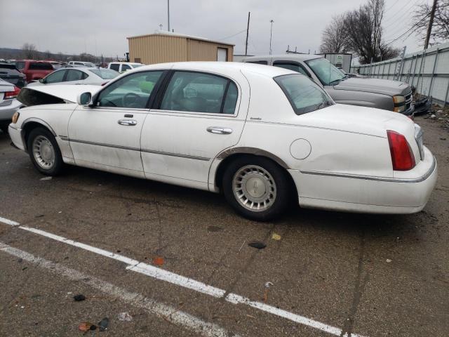 Изображение 2 2002 LINCOLN TOWN CAR EXECUTIVE 2002 с VIN 1LNHM81W82Y616490