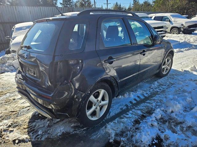 Image 2 of 2008 SUZUKI SX4 BASE 2008 with VIN JS2YB413785107256