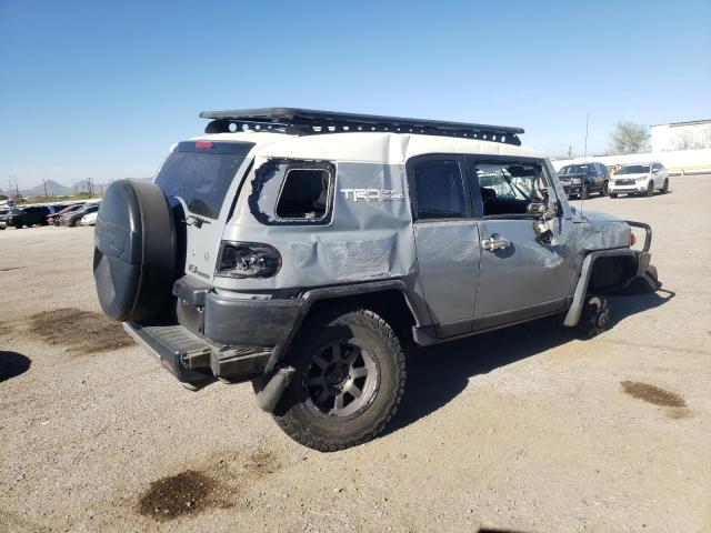 Image 3 of 2014 TOYOTA FJ CRUISER  2014 with VIN JTEBU4BF9EK187638
