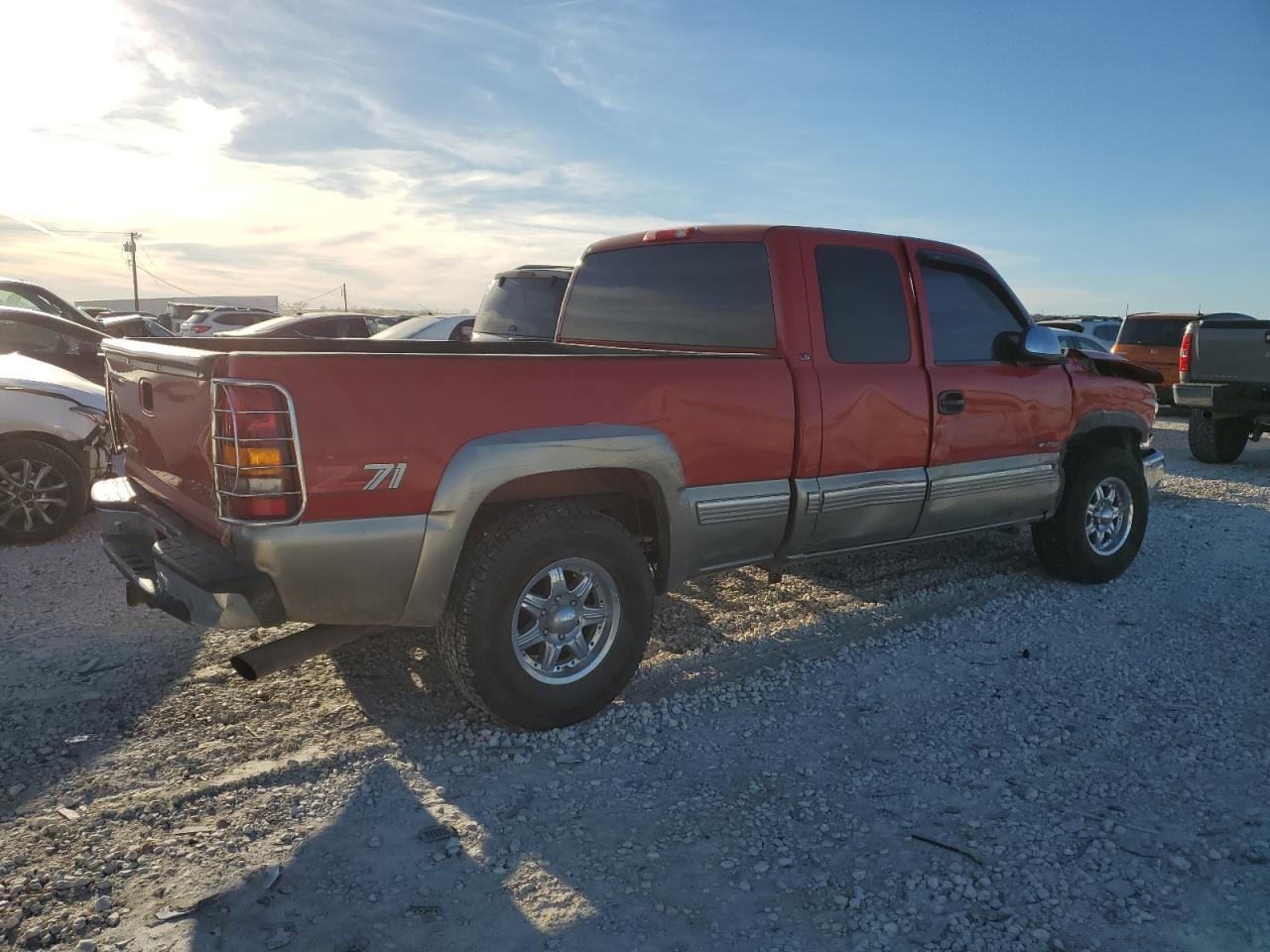 Изображение 3 1999 CHEVROLET SILVERADO K1500 1999 с VIN 1GCEK19T8XZ104020